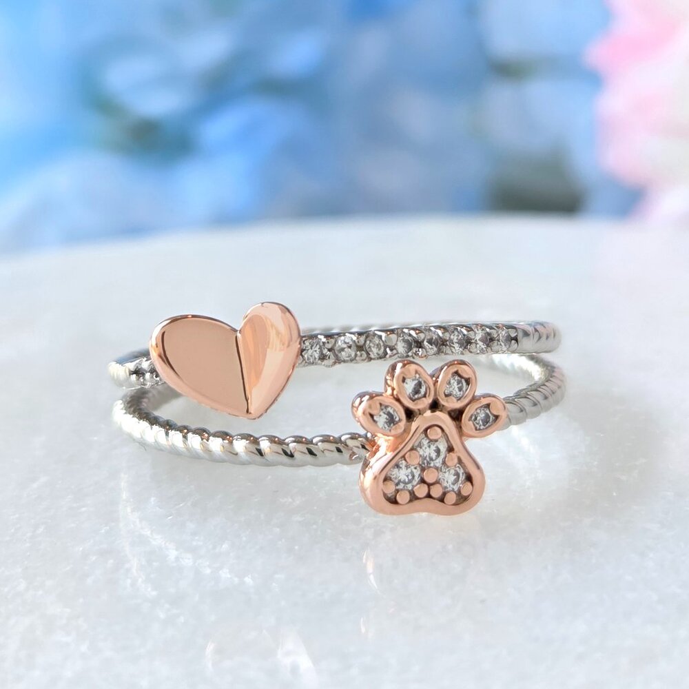 Adorable Paw and Heart ring - Charmed Aroma size 6